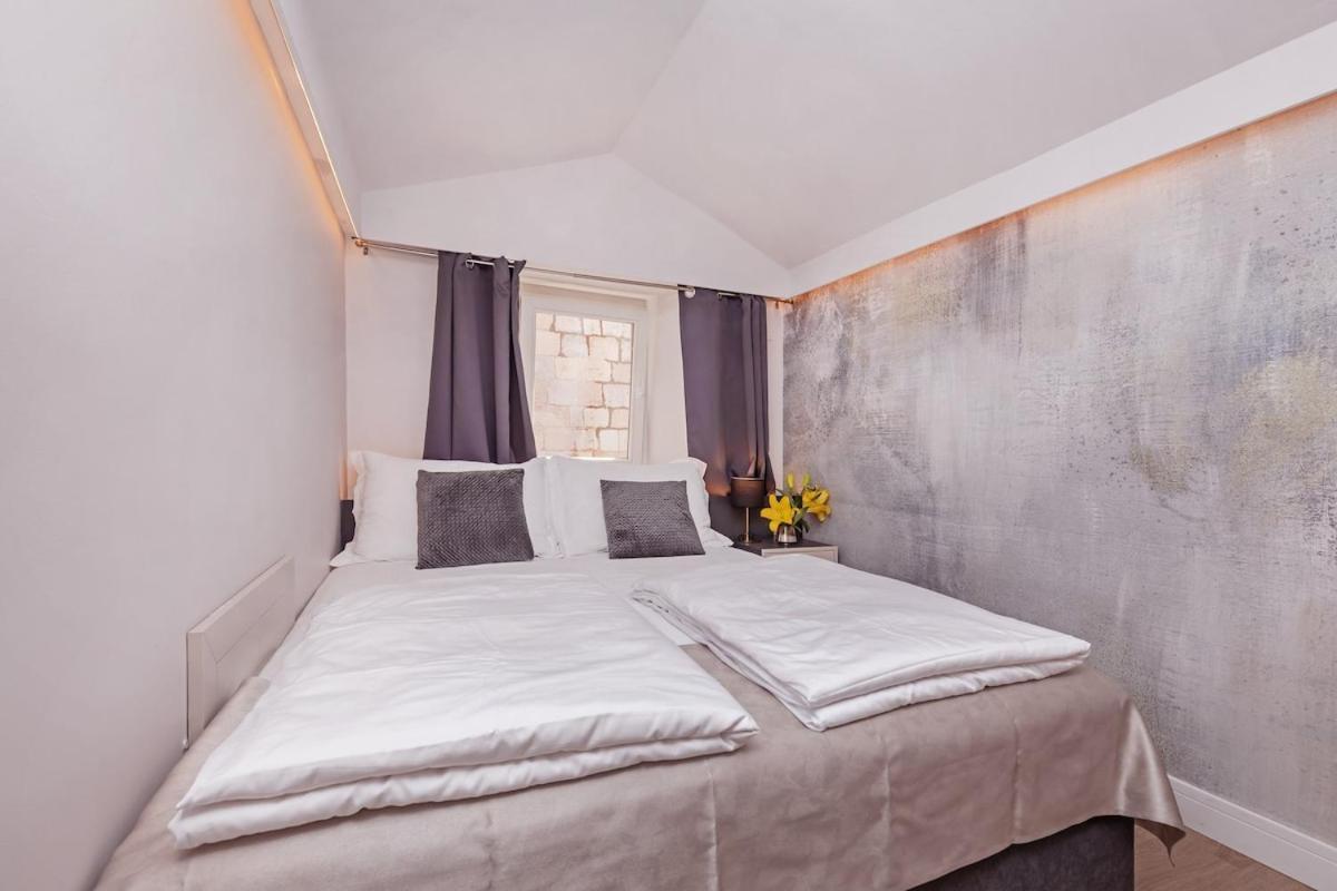 Apartment Old Town L